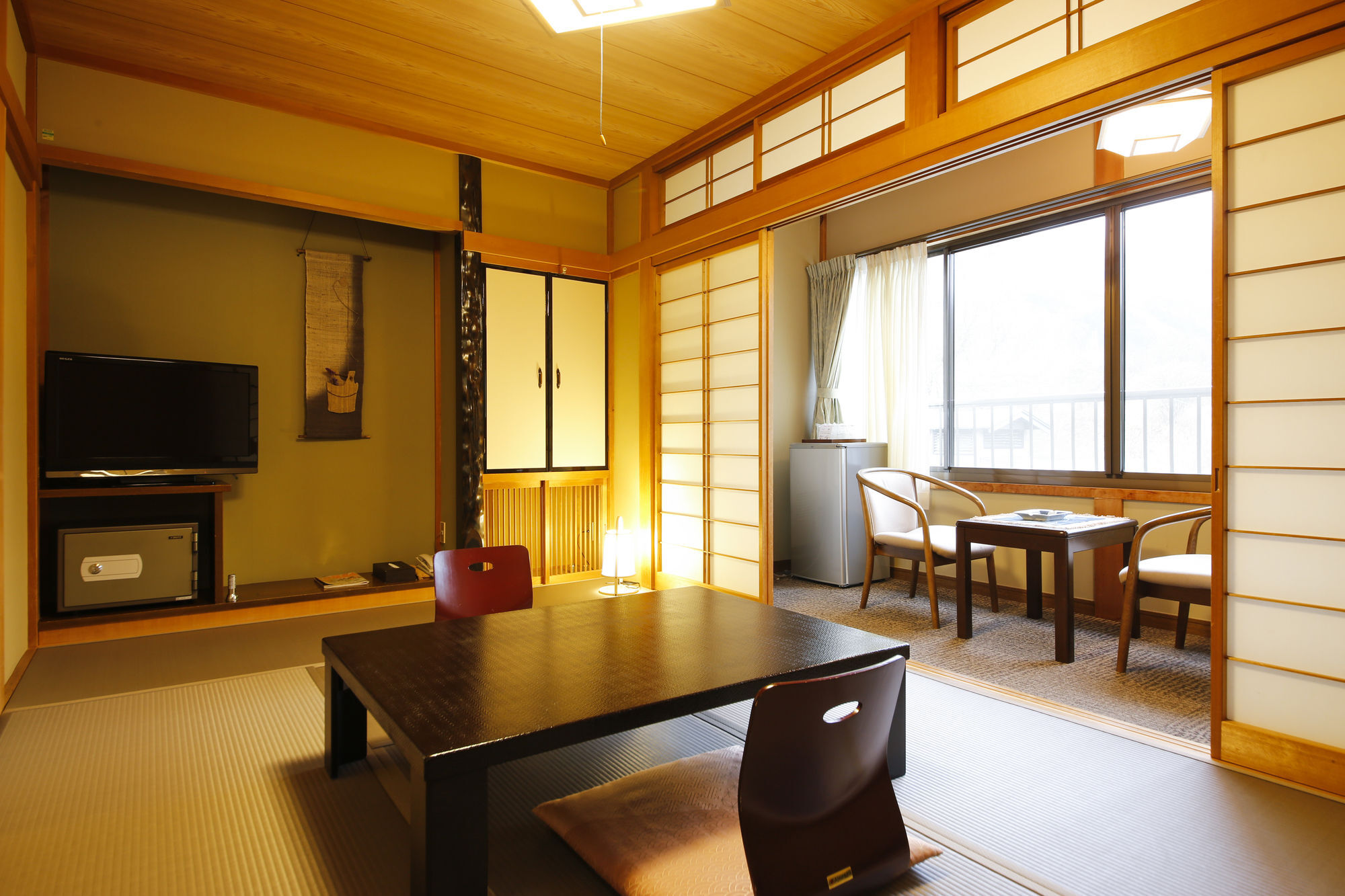 Ryokan Kutsuroginoya Yuu 4*