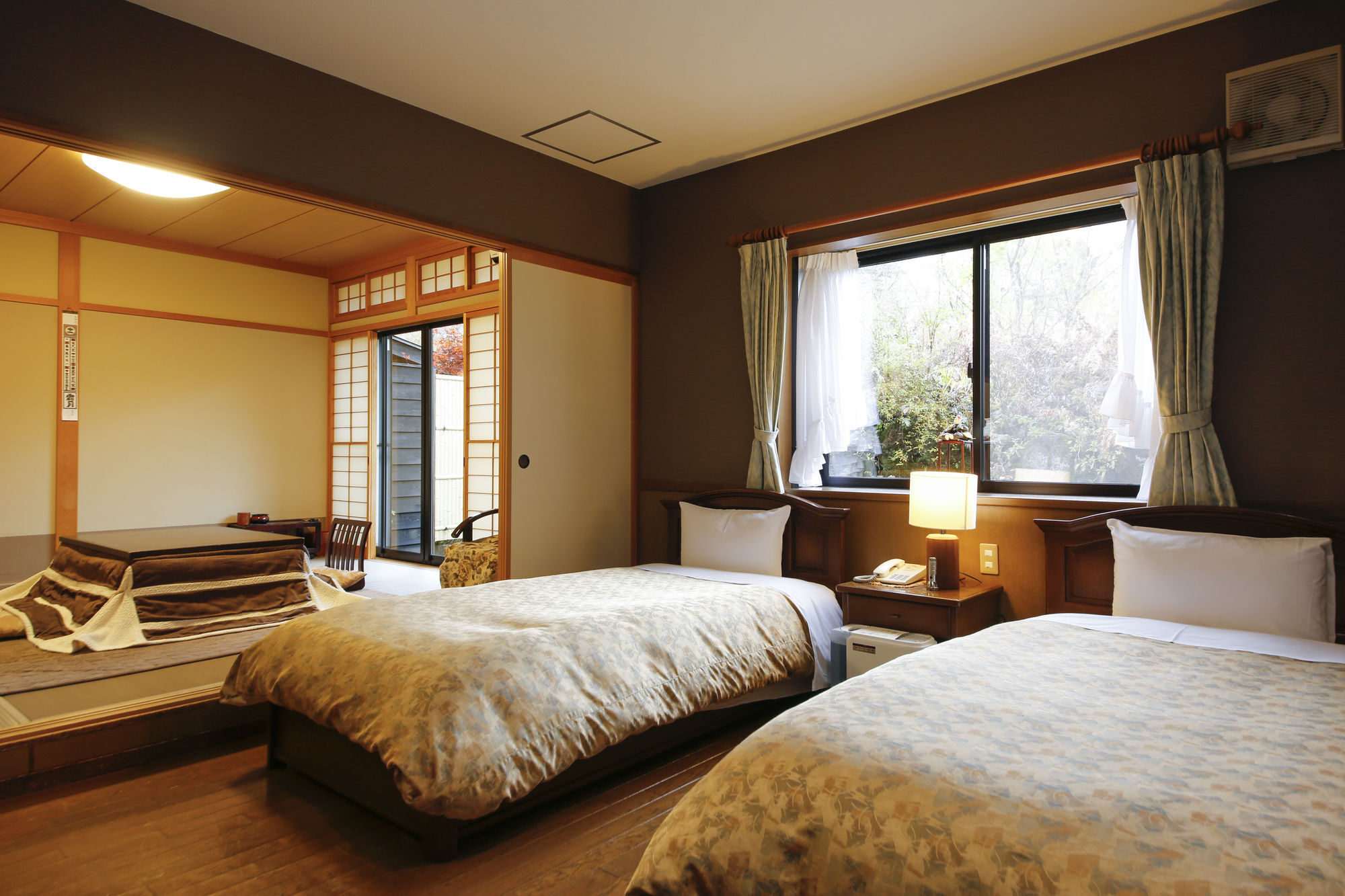 Ryokan Kutsuroginoya Yuu 4*